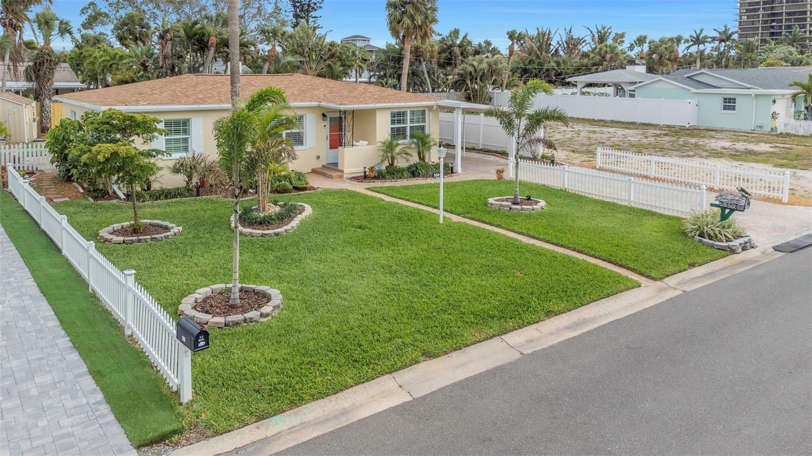 Image 2 of 42 For 550 80th Avenue