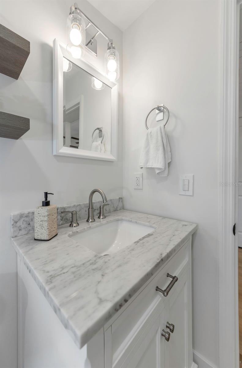 Image 27 of 42 For 550 80th Avenue