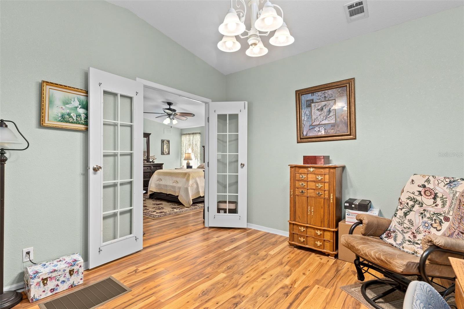 Image 35 of 56 For 7340 Devine Avenue