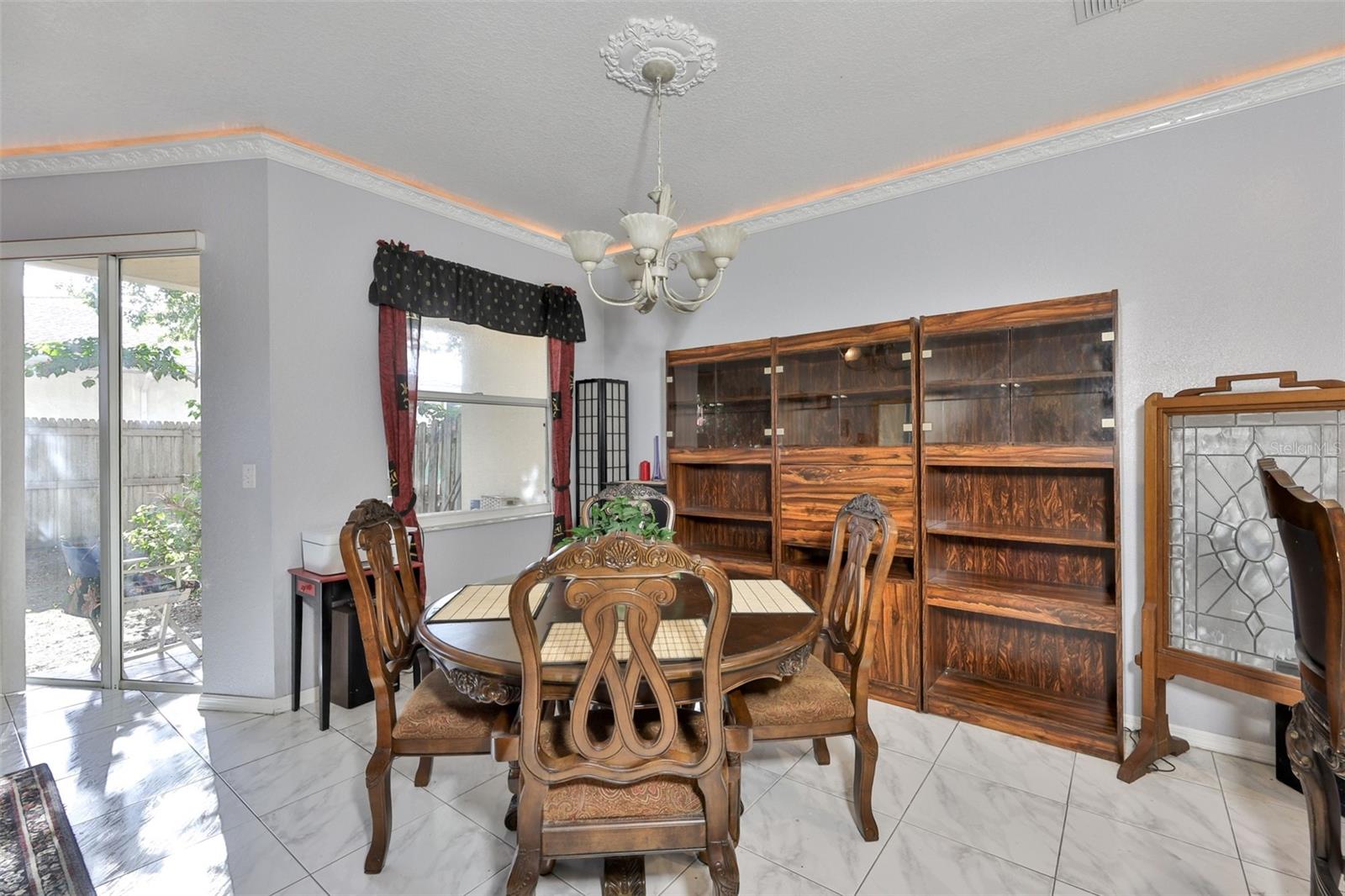 Image 18 of 48 For 6400 46th Avenue N 71