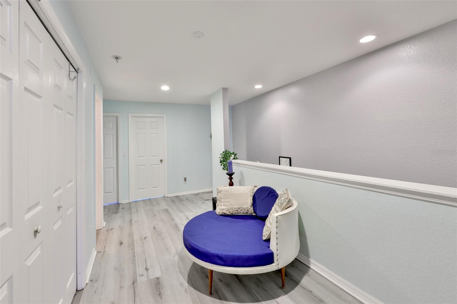 Image 23 of 48 For 6400 46th Avenue N 71