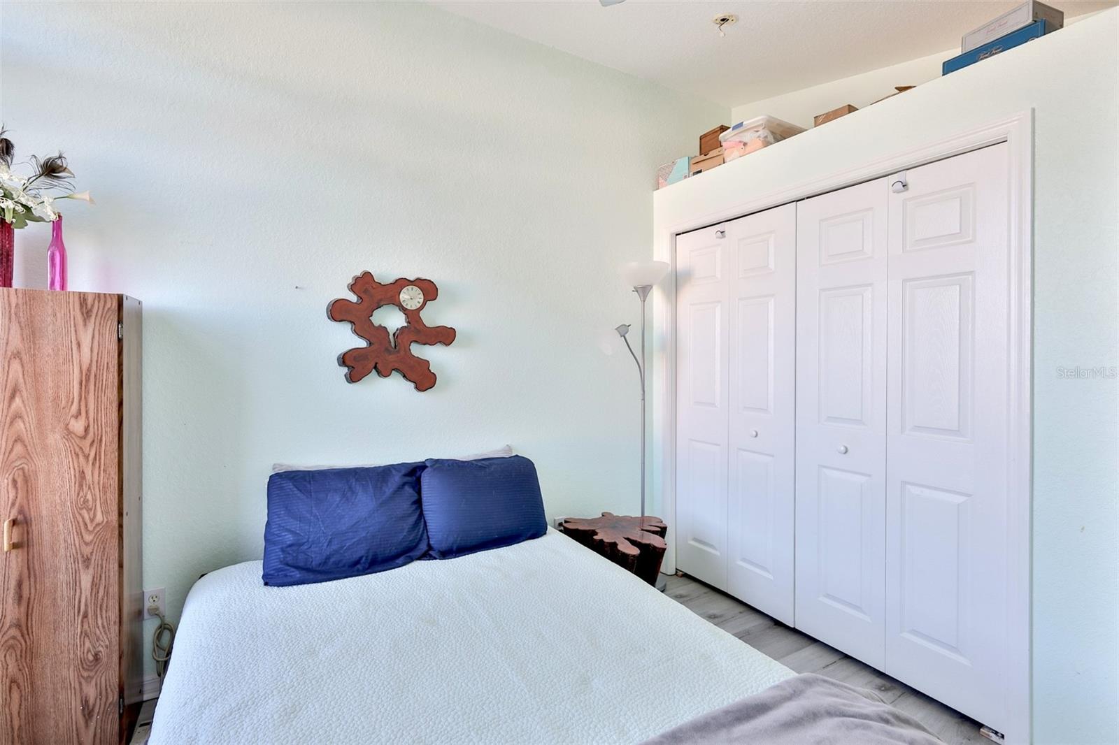 Image 29 of 48 For 6400 46th Avenue N 71