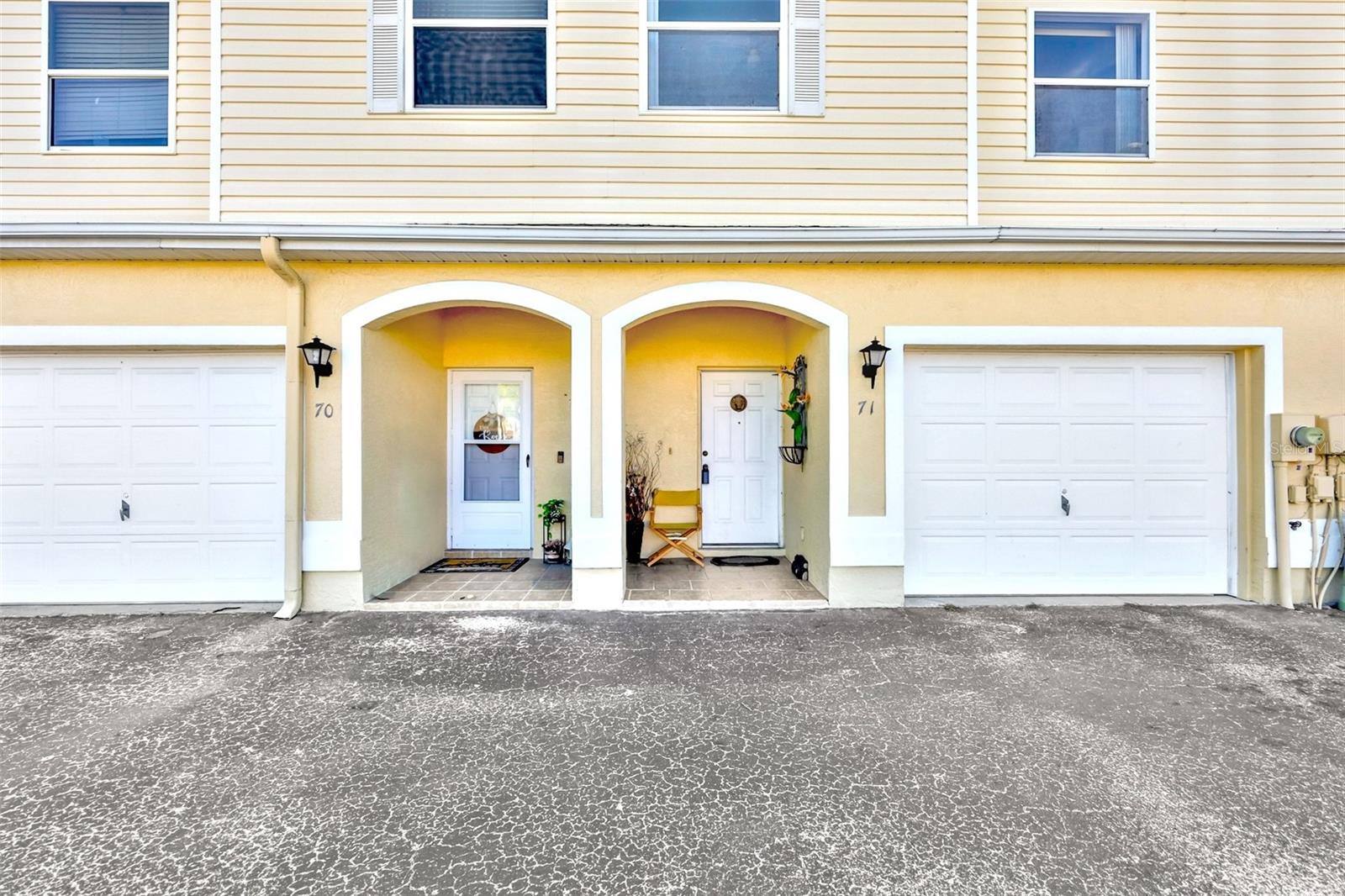 Image 4 of 48 For 6400 46th Avenue N 71