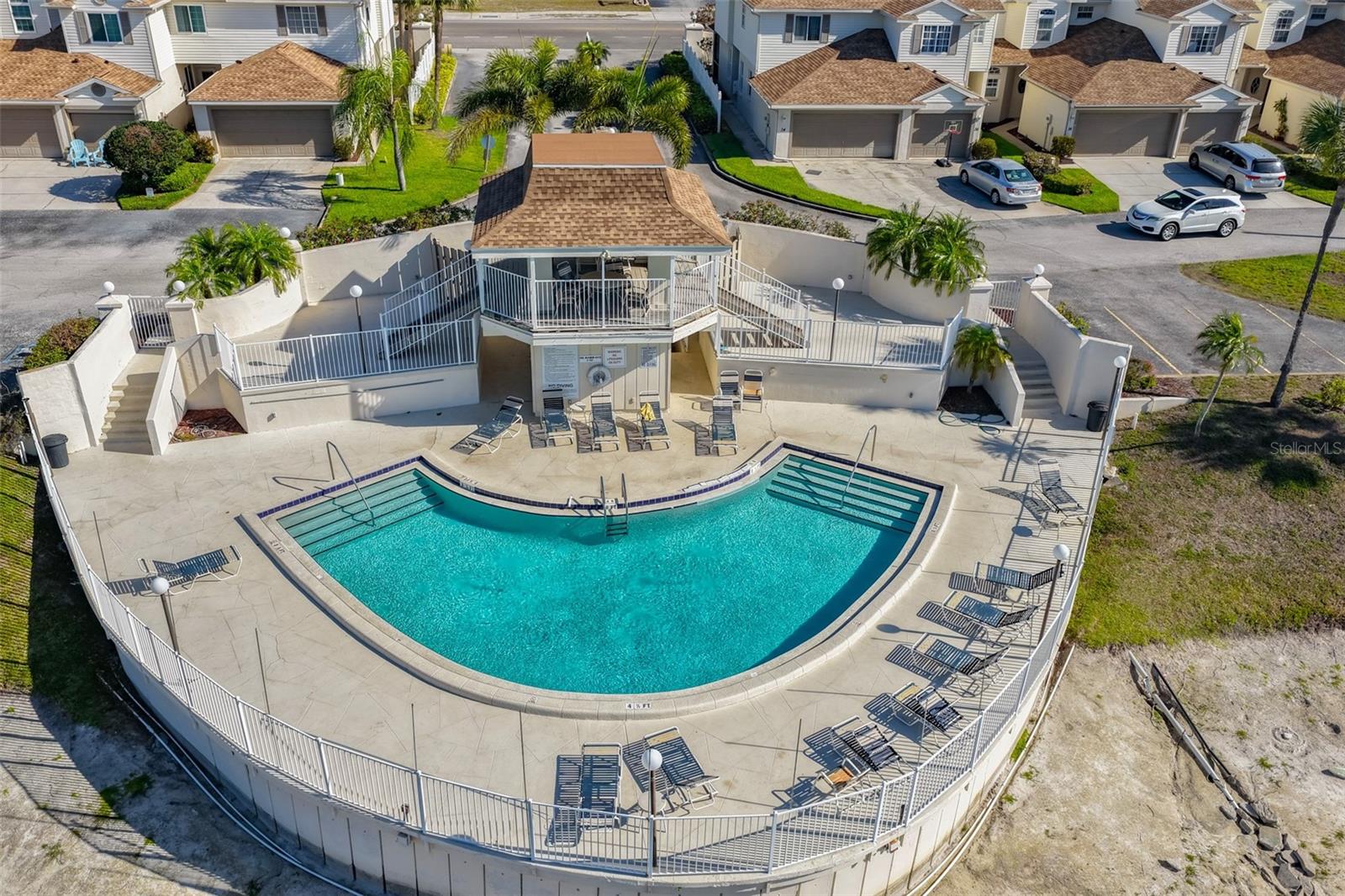 Image 42 of 48 For 6400 46th Avenue N 71