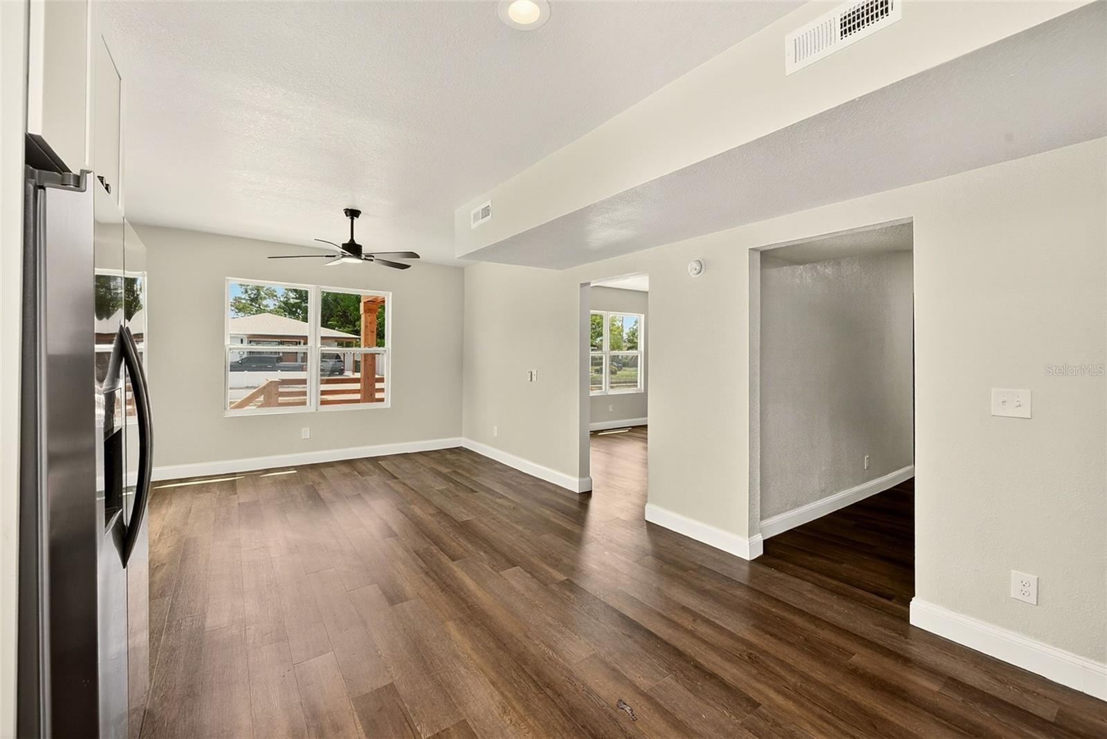 Image 6 of 35 For 206 Macdill Avenue