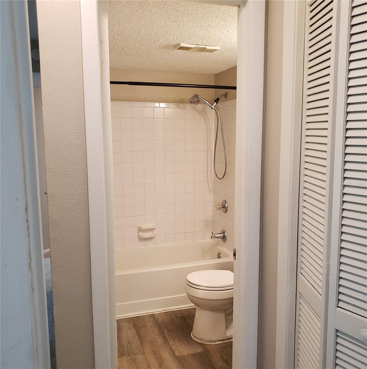 Image 11 of 15 For 8630 Mallard Reserve Drive 104