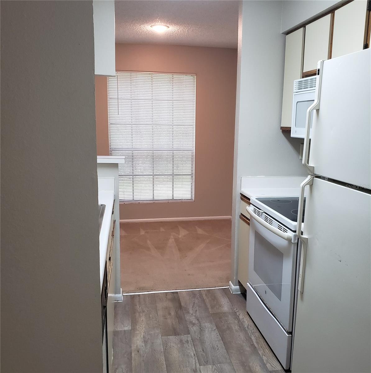 Image 6 of 15 For 8630 Mallard Reserve Drive 104