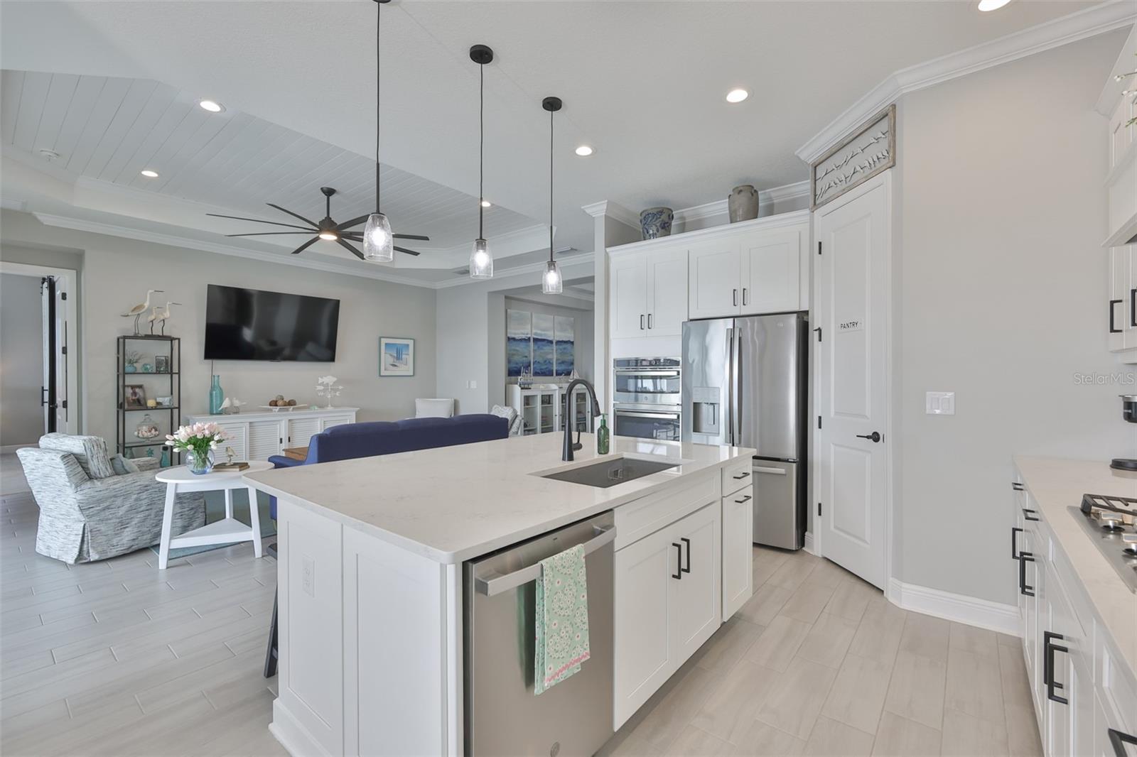 Image 13 of 74 For 14264 Skipping Stone Loop