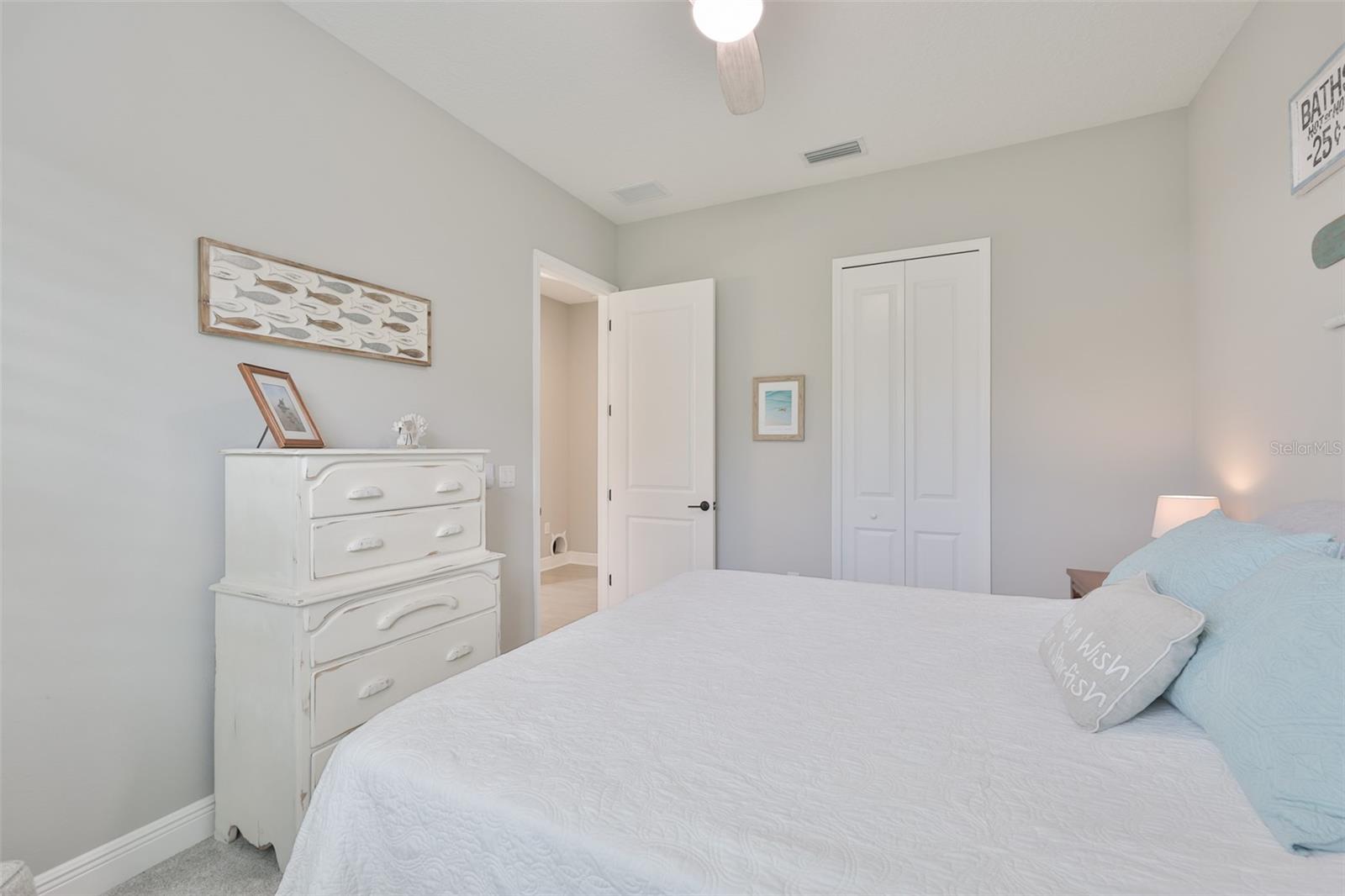 Image 33 of 74 For 14264 Skipping Stone Loop