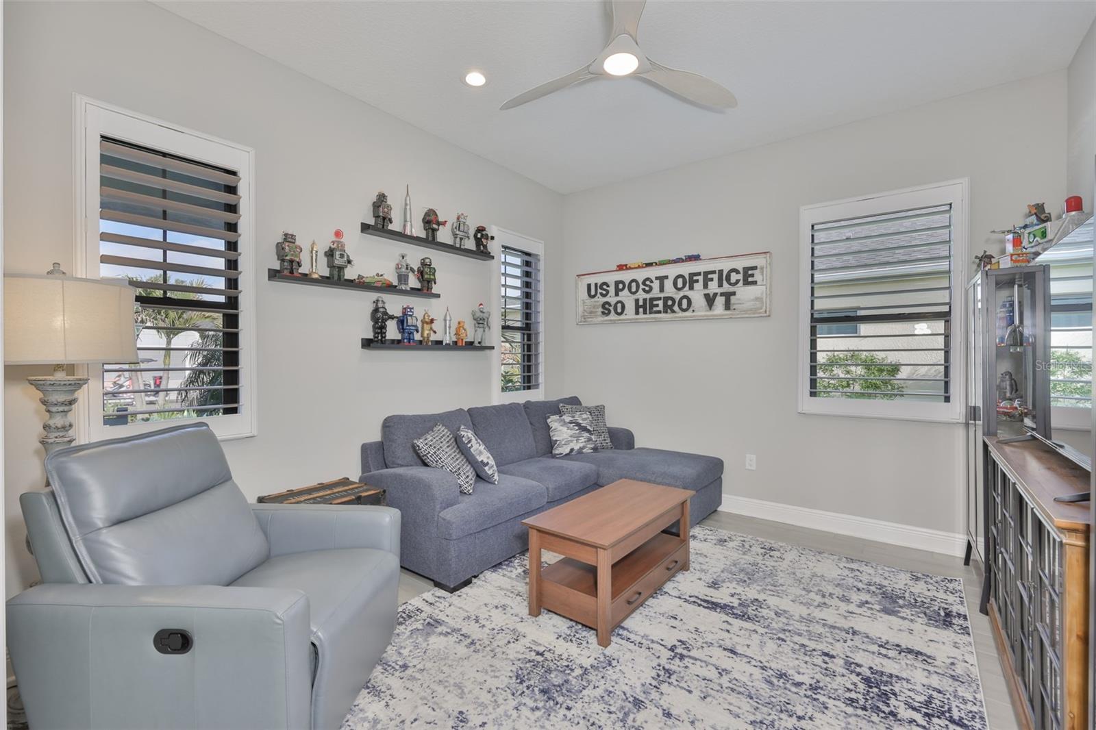 Image 40 of 74 For 14264 Skipping Stone Loop