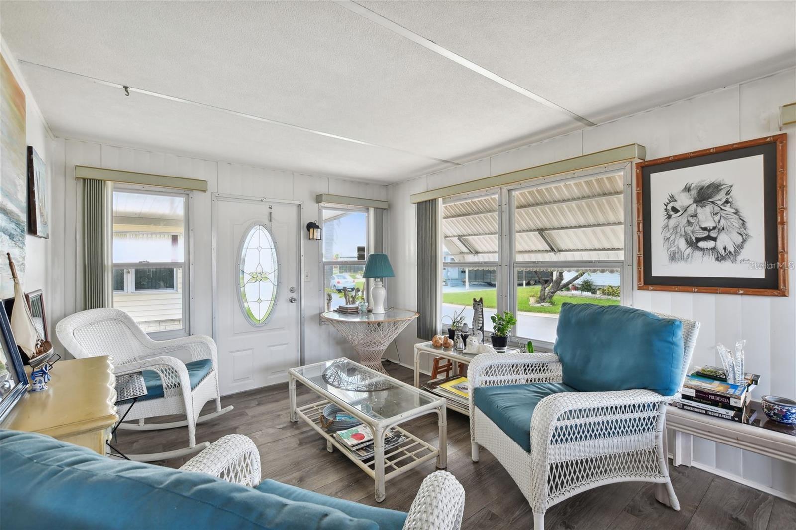 Image 10 of 22 For 13225 101st Street 116