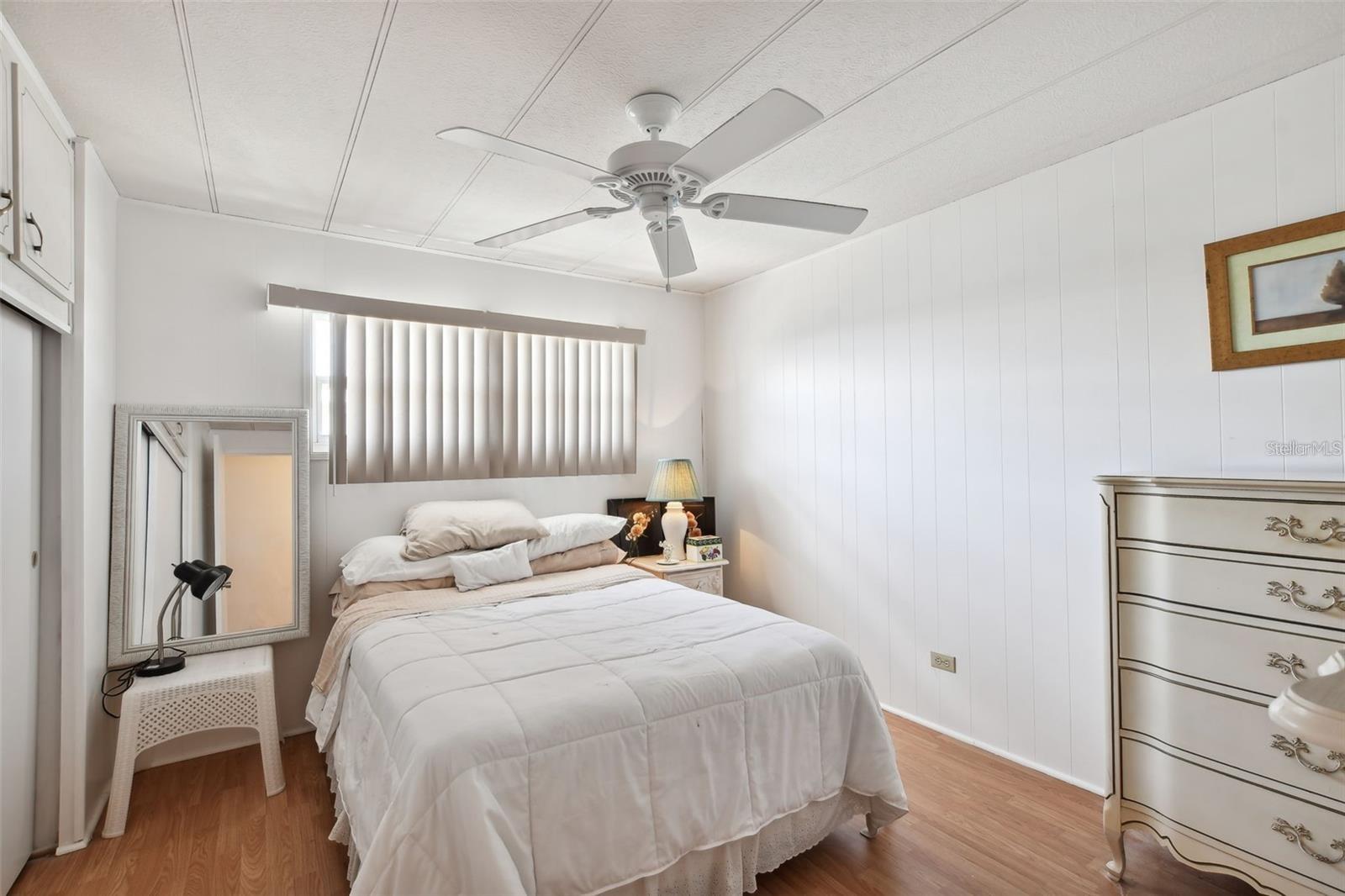 Image 16 of 22 For 13225 101st Street 116