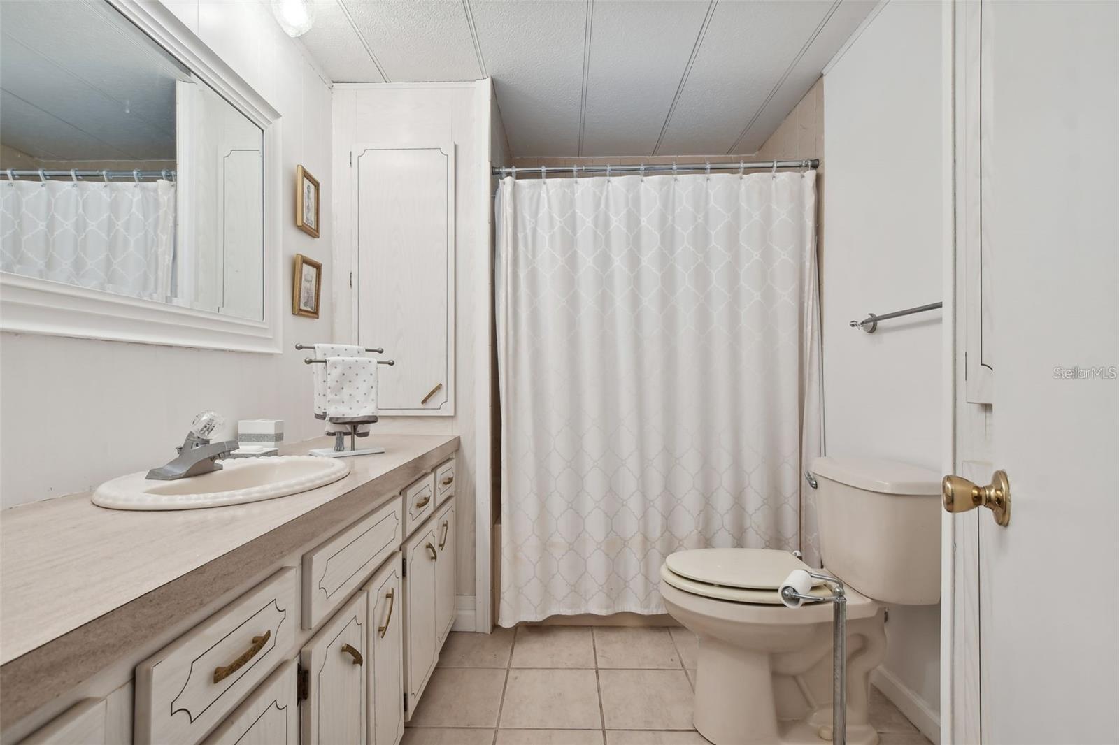 Image 17 of 22 For 13225 101st Street 116