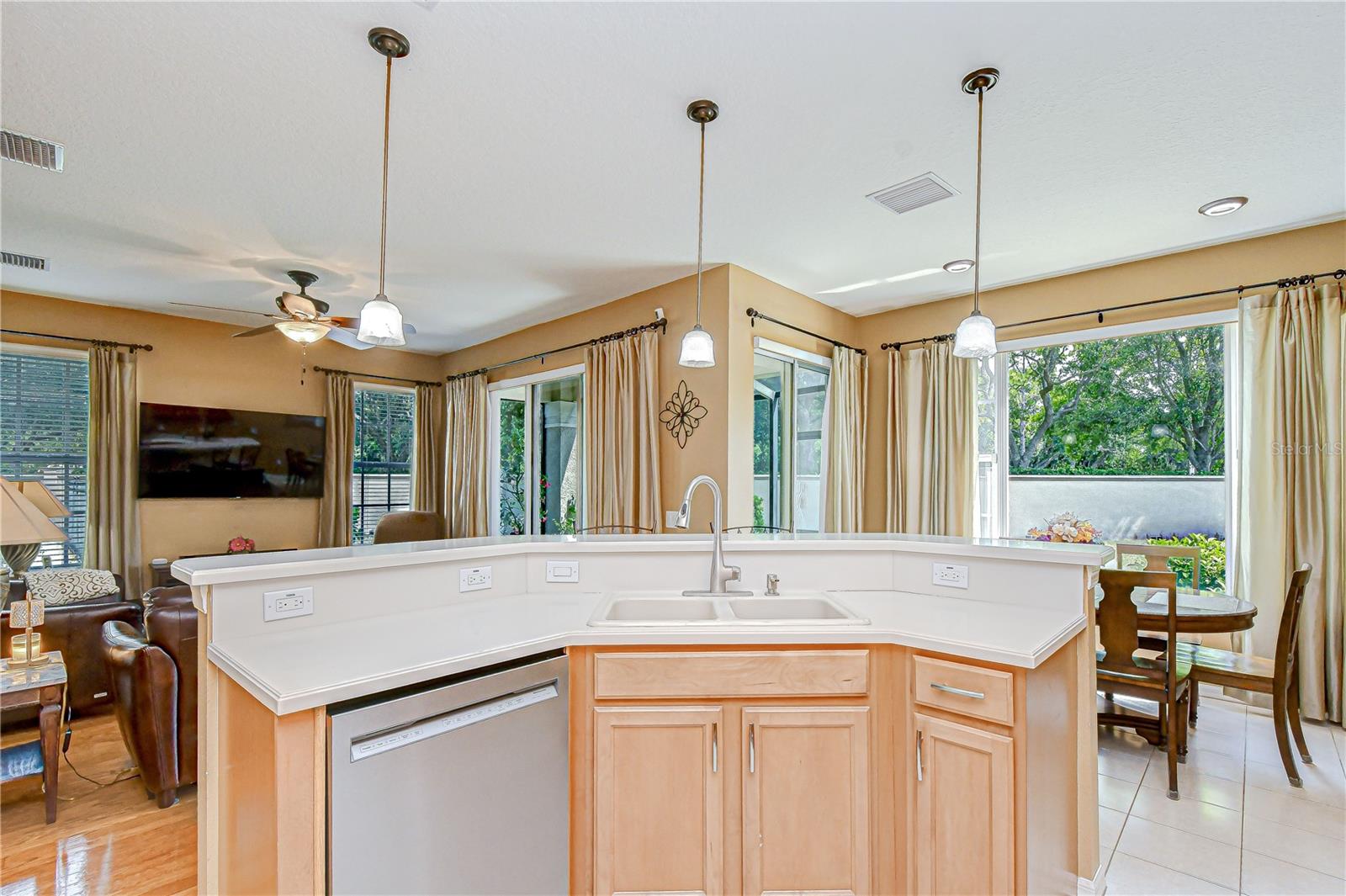 Image 16 of 60 For 14507 Mirabelle Vista Circle