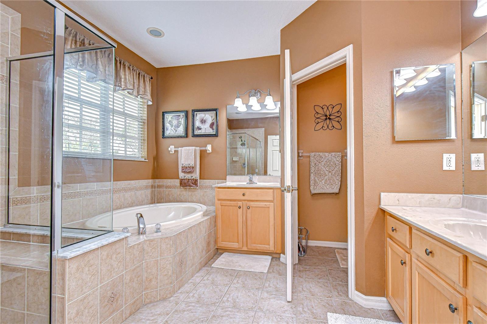 Image 29 of 60 For 14507 Mirabelle Vista Circle