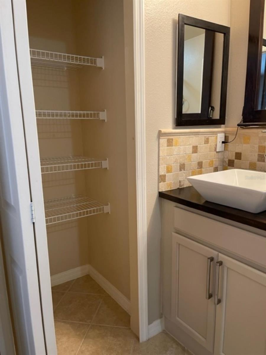 Image 16 of 22 For 2950 Willowleaf Lane