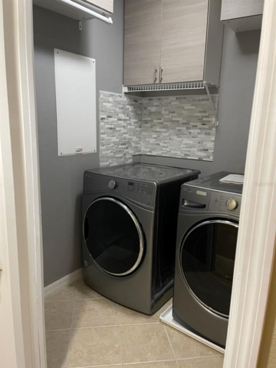 Image 18 of 22 For 2950 Willowleaf Lane