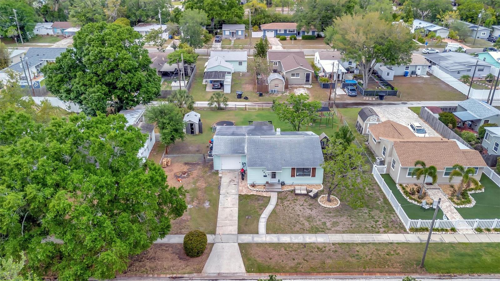 Image 6 of 17 For 751 53rd Avenue N