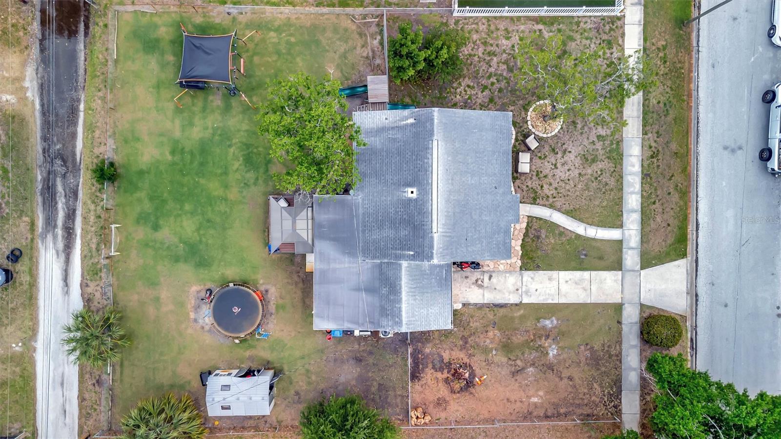 Image 9 of 17 For 751 53rd Avenue N