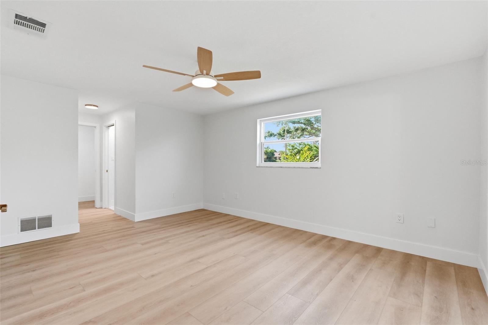 Image 22 of 53 For 2150 Sarazen Drive