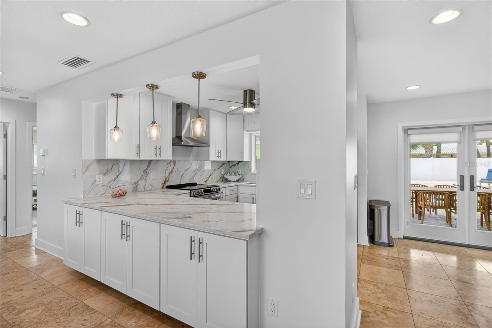 Image 11 of 39 For 517 39th Avenue