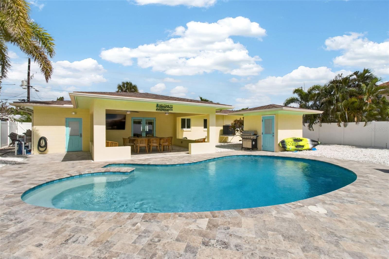 Image 22 of 39 For 517 39th Avenue