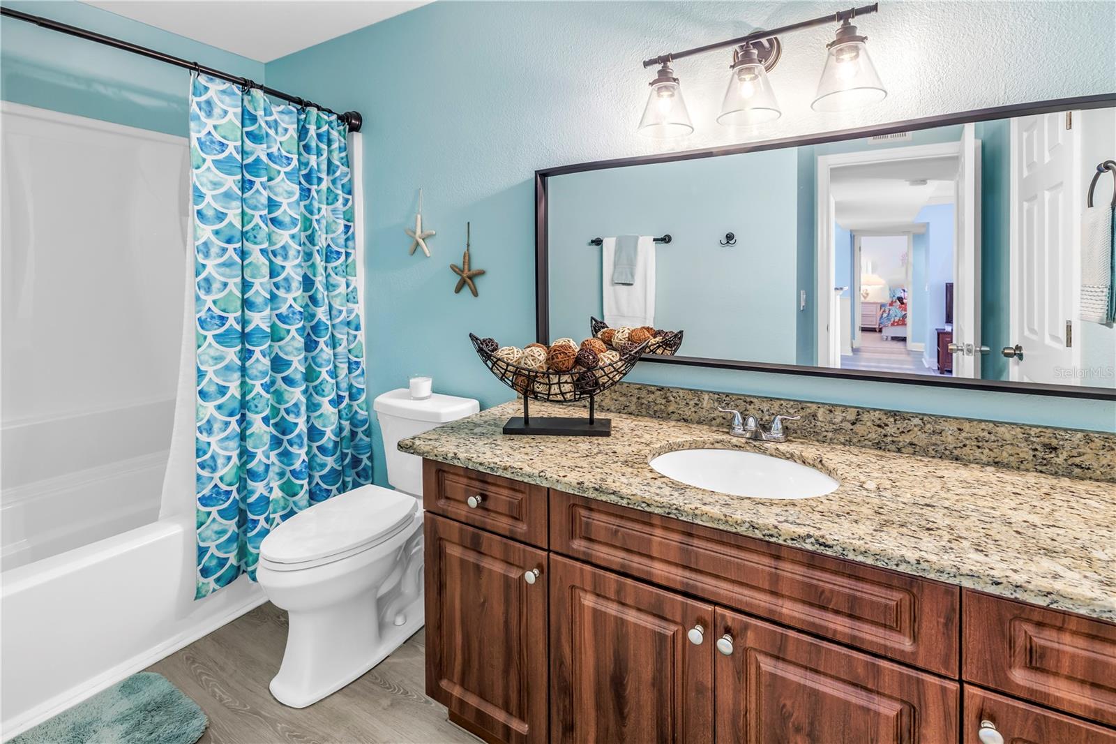 Listing photo id 13 for 455 Alt 19 S 266