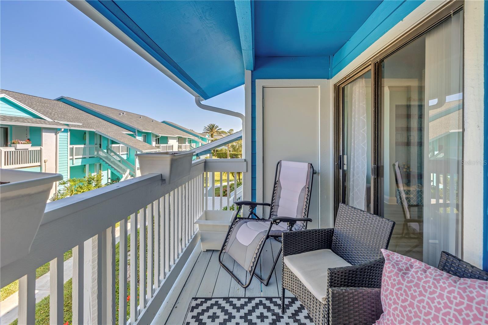 Listing photo id 16 for 455 Alt 19 S 266