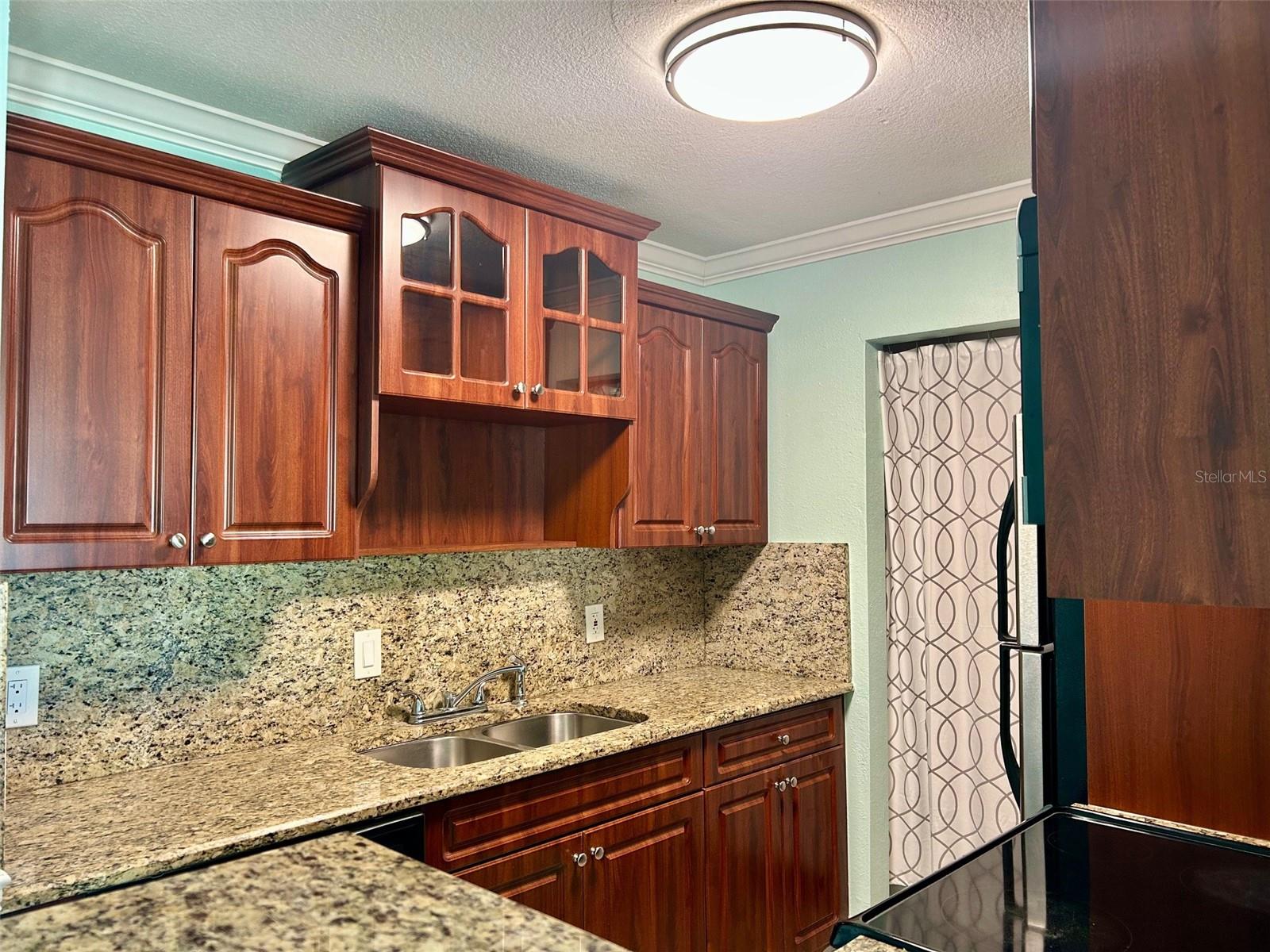 Listing photo id 7 for 455 Alt 19 S 266