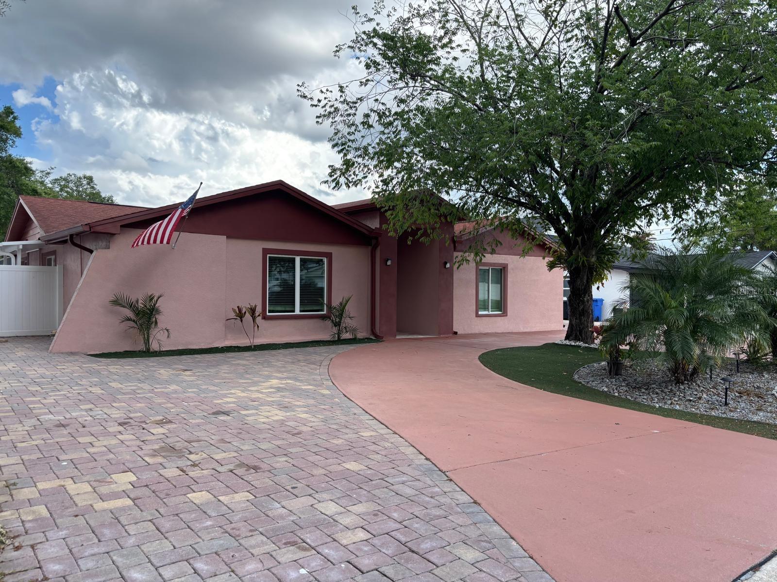 Details for 6747 Ralston Beach Circle, TAMPA, FL 33614