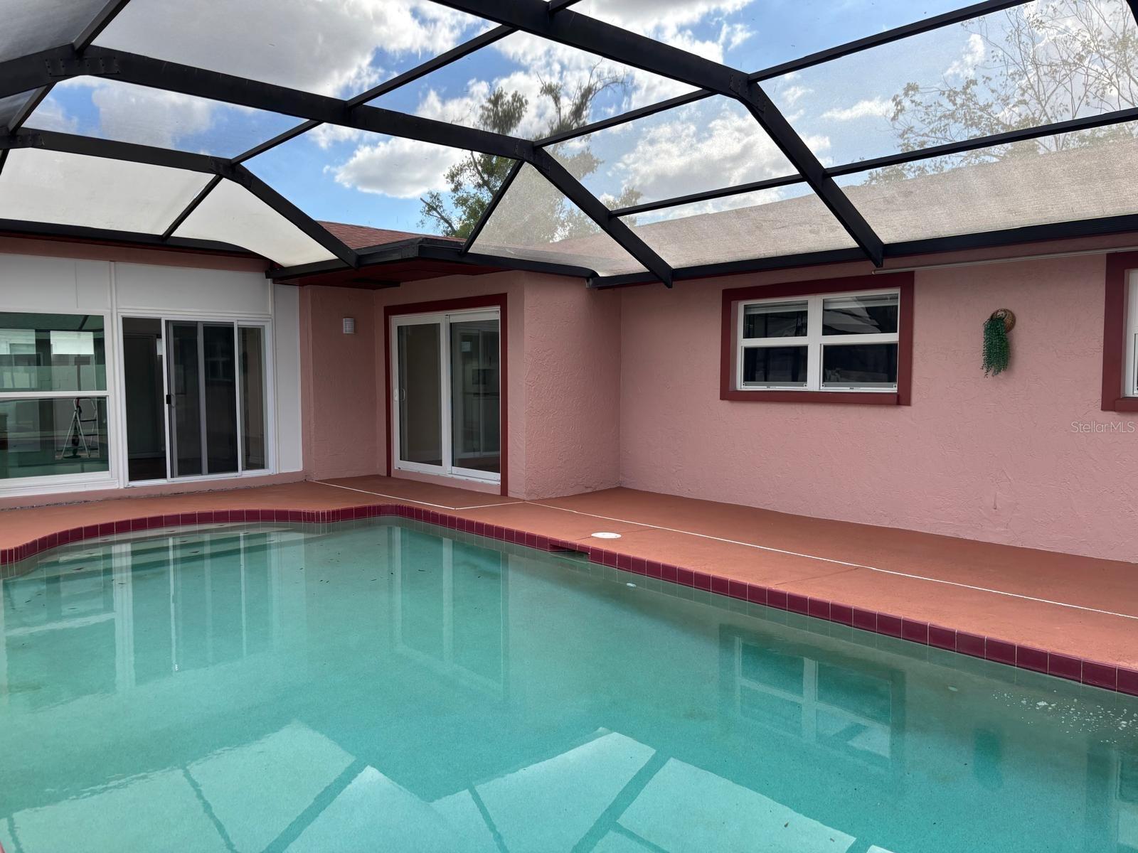 Listing photo id 14 for 6747 Ralston Beach Circle