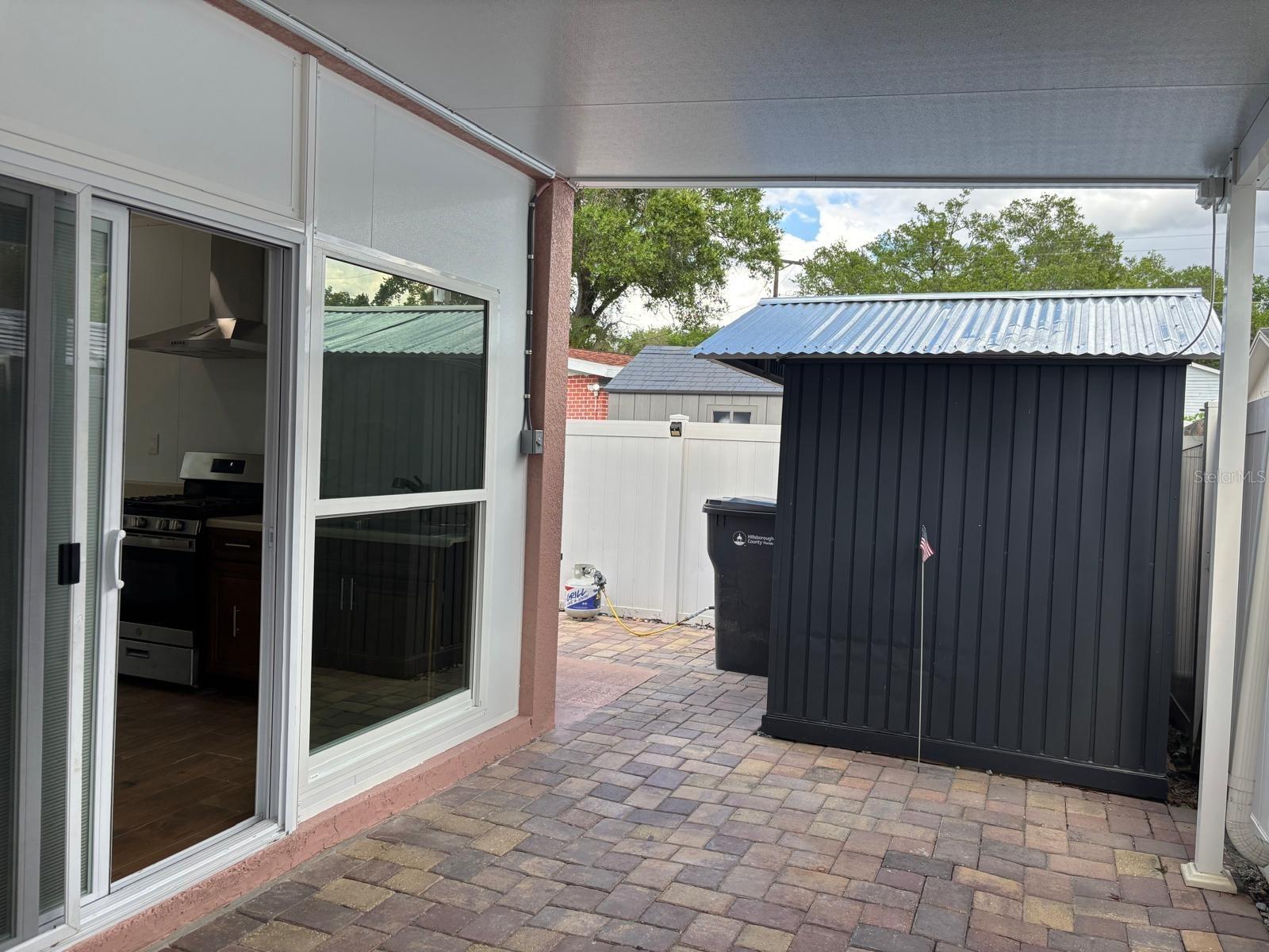 Listing photo id 17 for 6747 Ralston Beach Circle