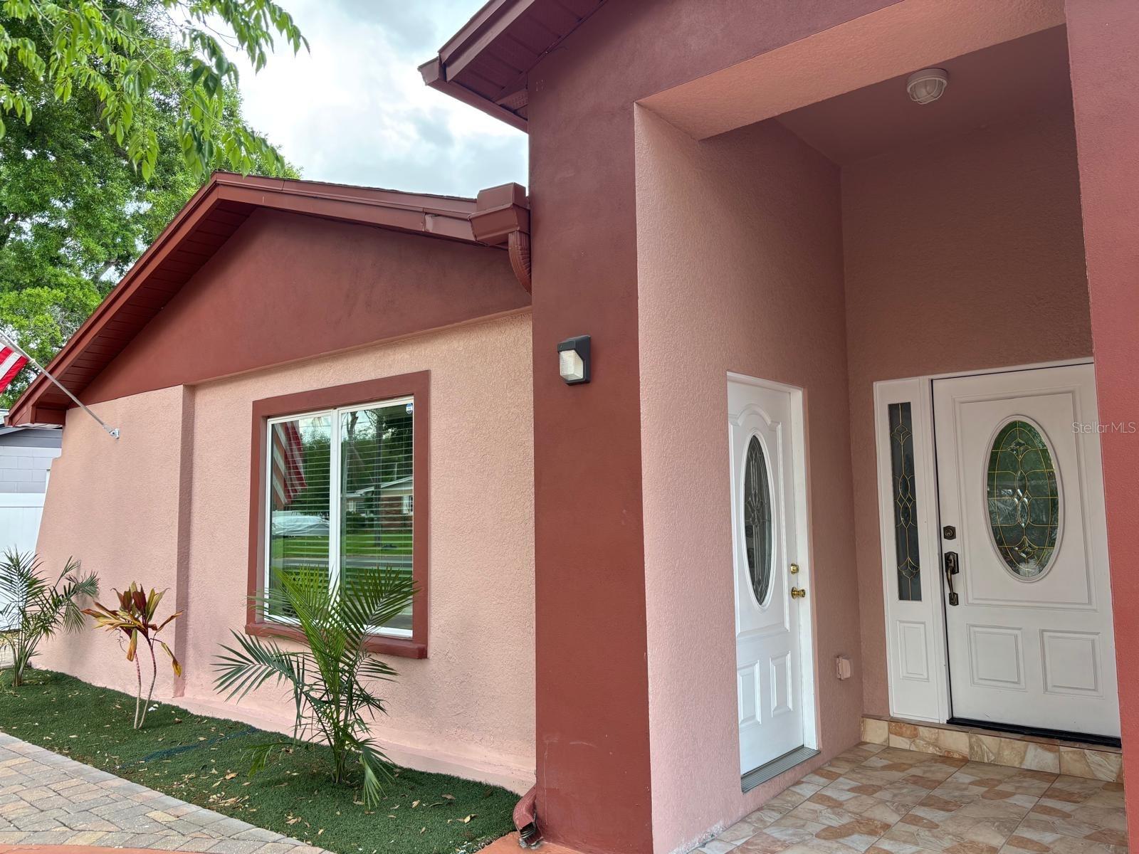 Listing photo id 0 for 6747 Ralston Beach Circle