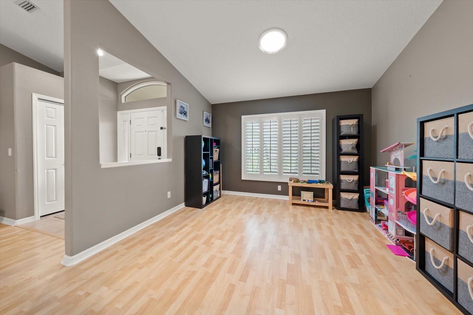 Image 34 of 54 For 3311 Tanglewood Trail