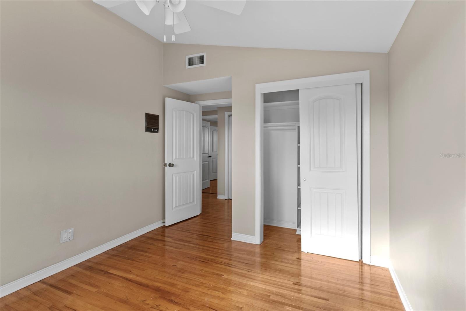 Image 27 of 47 For 7887 9th Avenue S