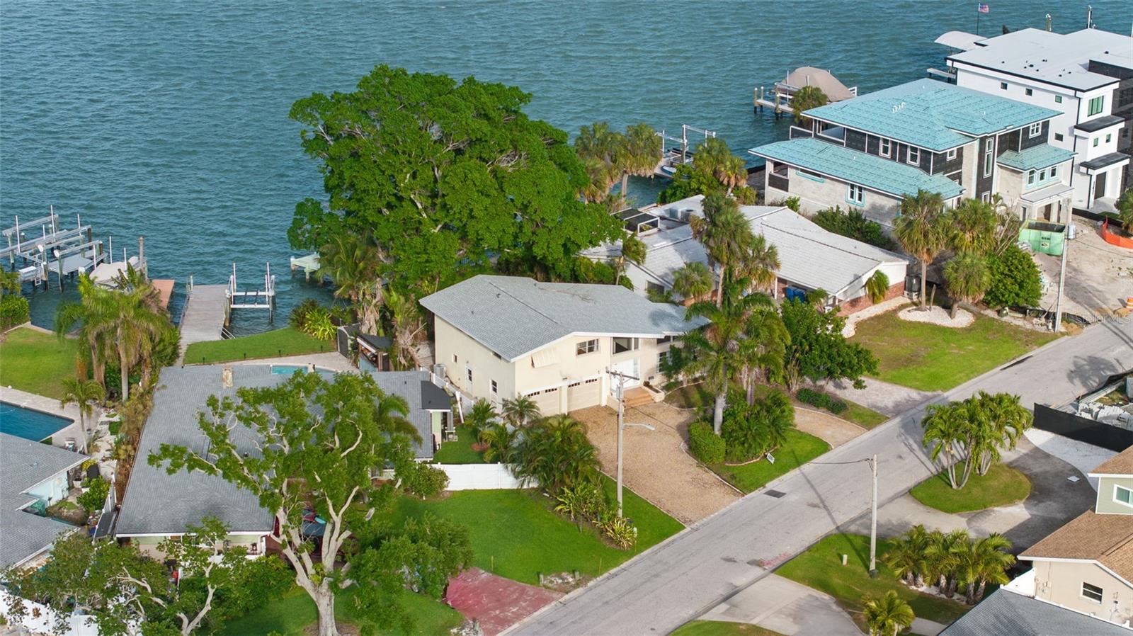 Image 35 of 47 For 7887 9th Avenue S