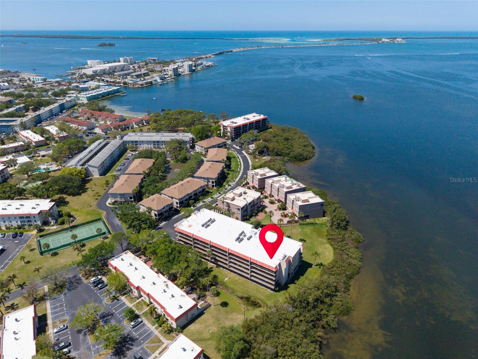 Image 26 of 31 For 2700 Bayshore Boulevard 9305