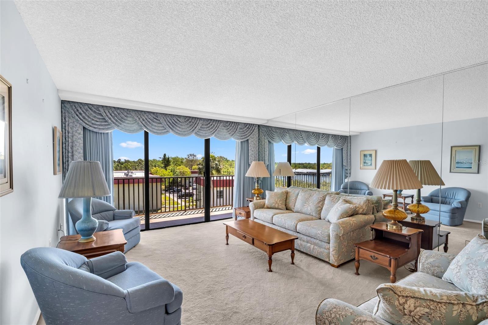 Image 5 of 31 For 2700 Bayshore Boulevard 9305