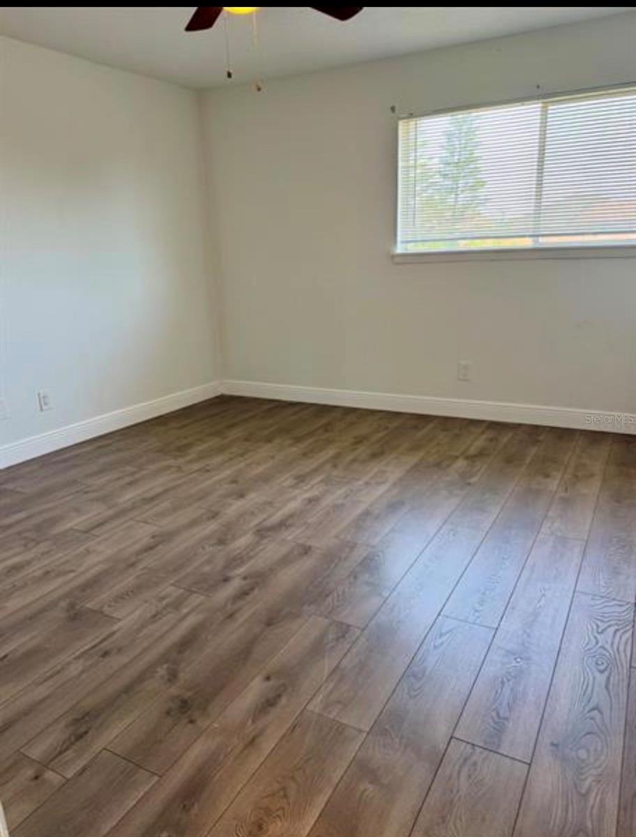 Image 10 of 13 For 6312 Newtown Circle 12c2