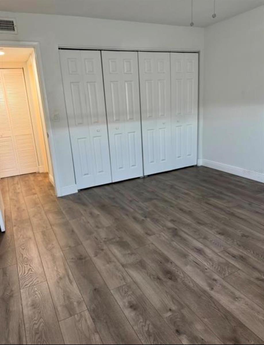 Image 11 of 13 For 6312 Newtown Circle 12c2