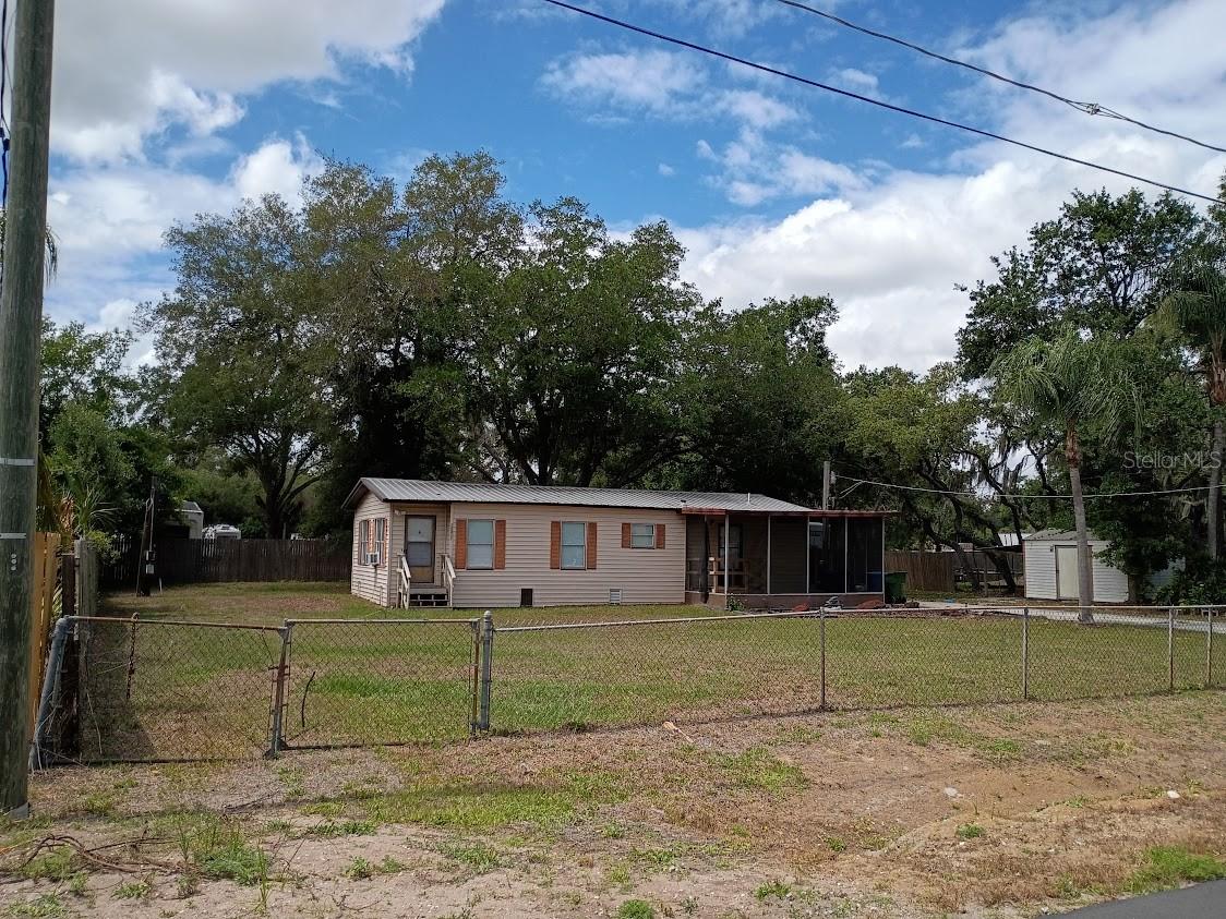 Image 3 of 15 For 10411 Ratell Avenue