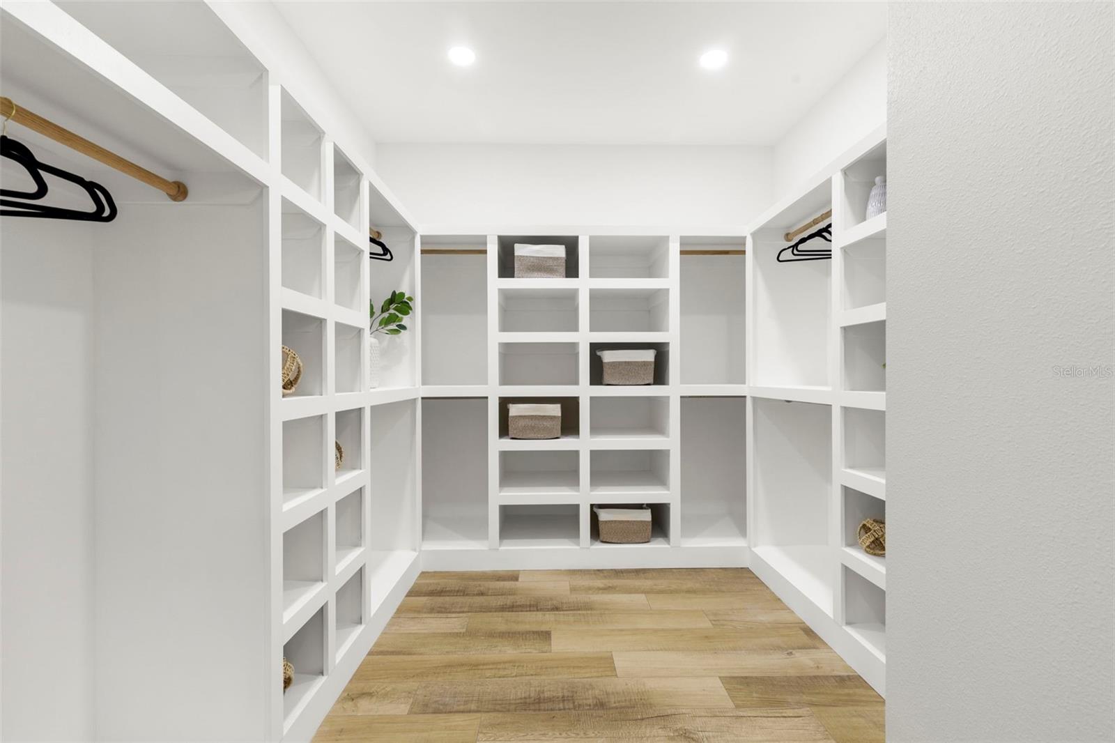 Image 41 of 68 For 3839 71st Street N