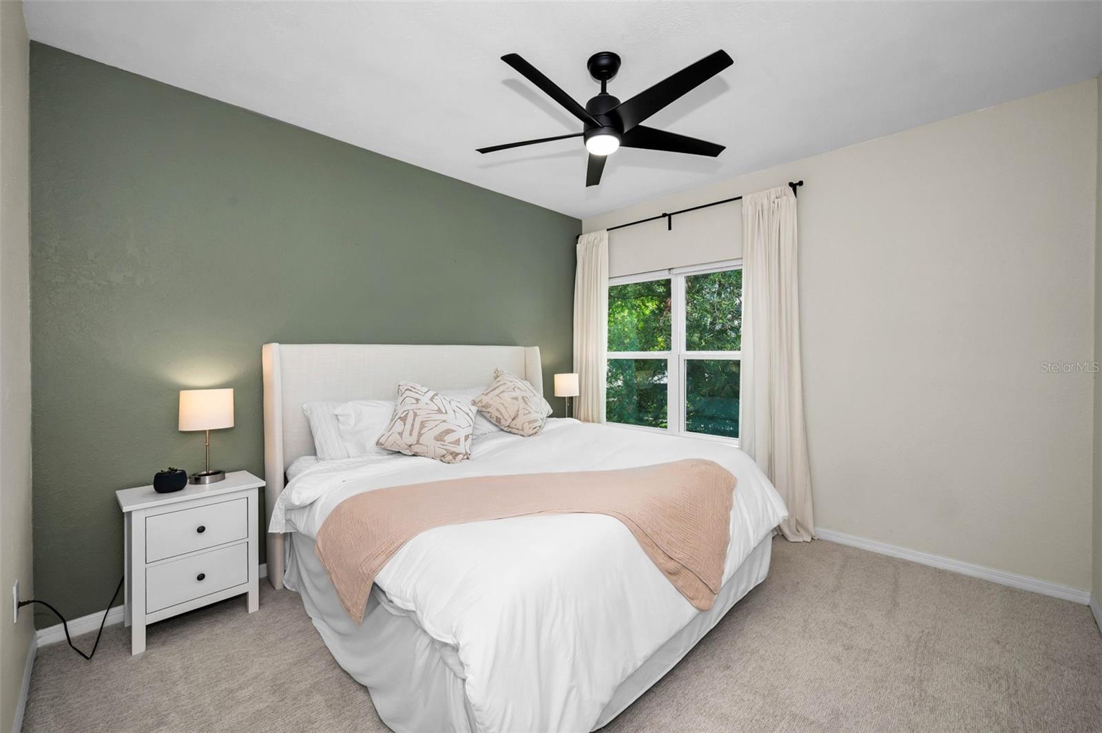 Image 30 of 86 For 913 Normandy Trace Road 913