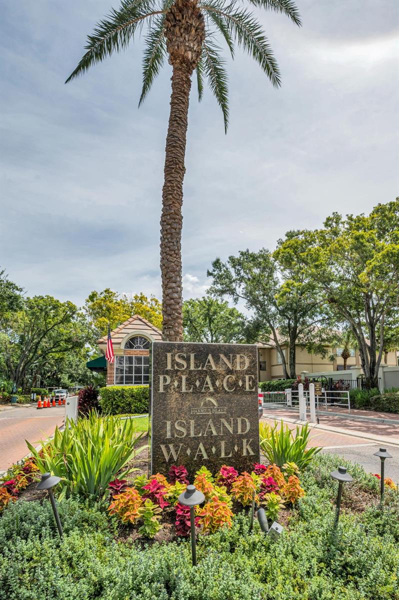 Image 45 of 86 For 913 Normandy Trace Road 913