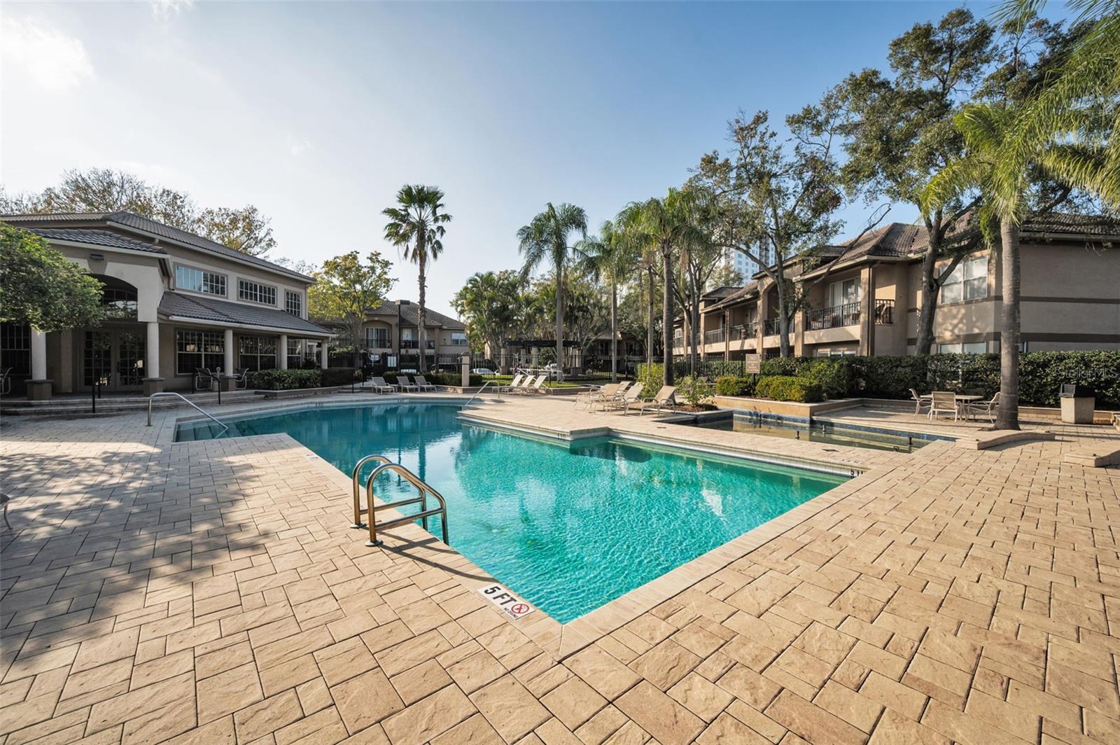 Image 53 of 86 For 913 Normandy Trace Road 913