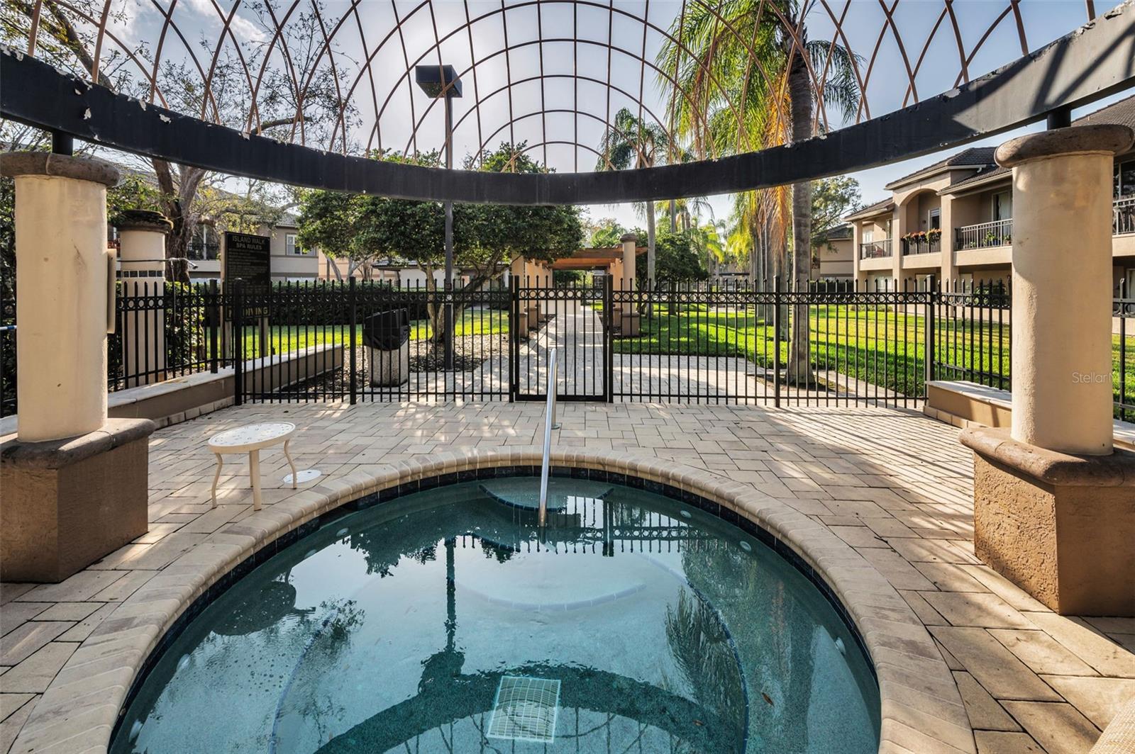 Image 63 of 86 For 913 Normandy Trace Road 913