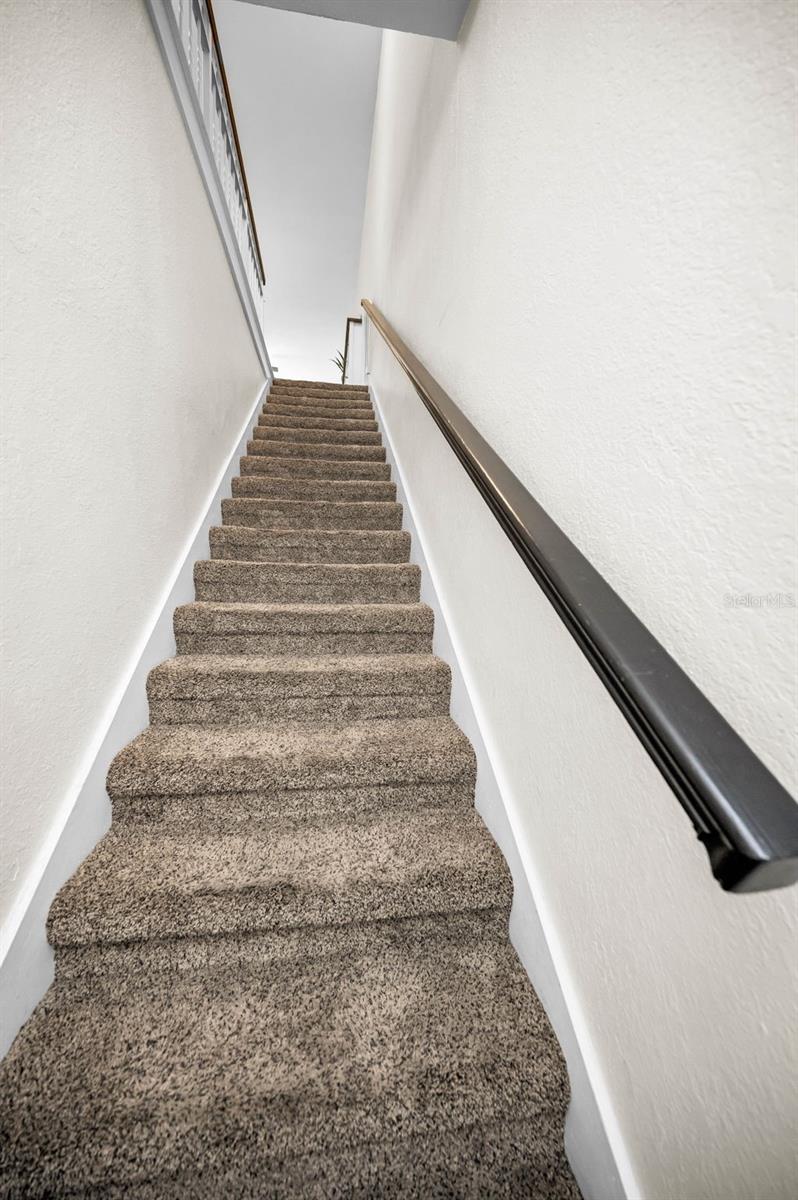 Image 9 of 86 For 913 Normandy Trace Road 913