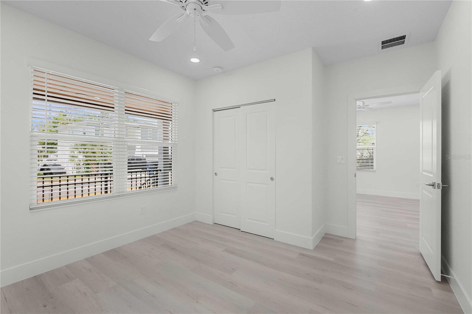 Image 26 of 61 For 2203 Boulevard