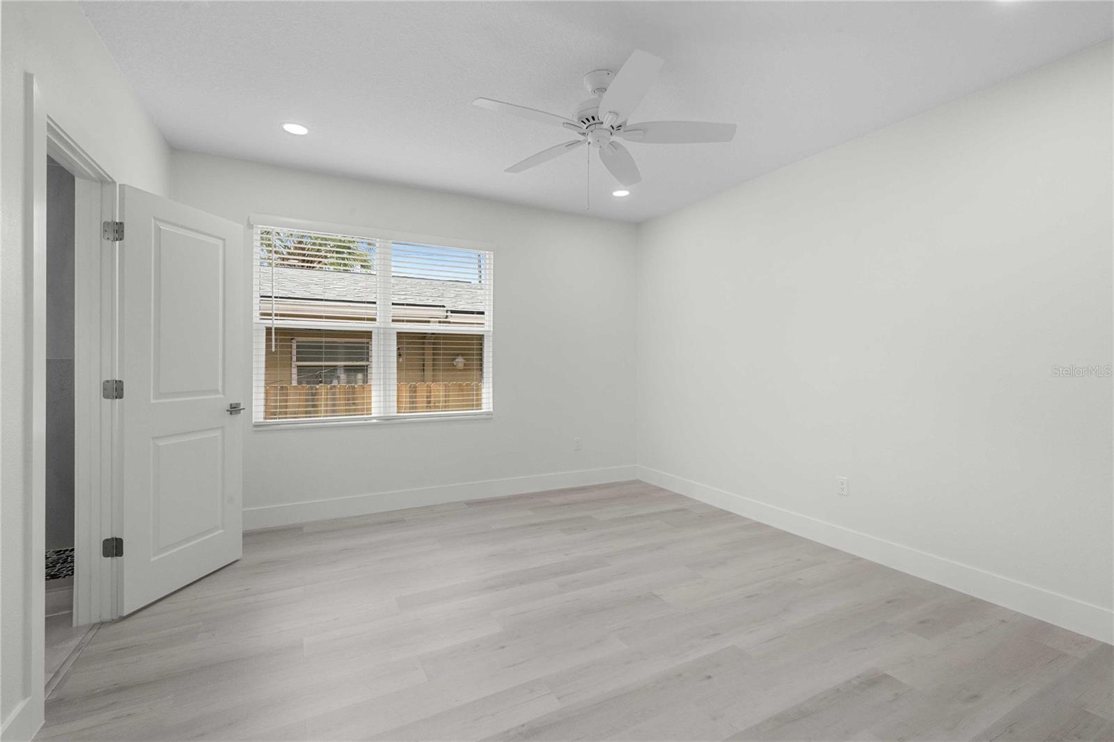 Image 31 of 61 For 2203 Boulevard