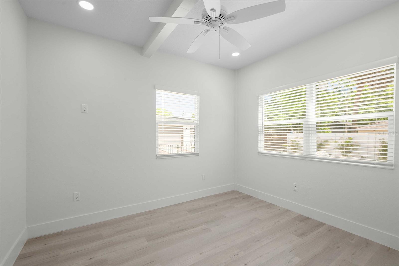 Image 38 of 61 For 2203 Boulevard